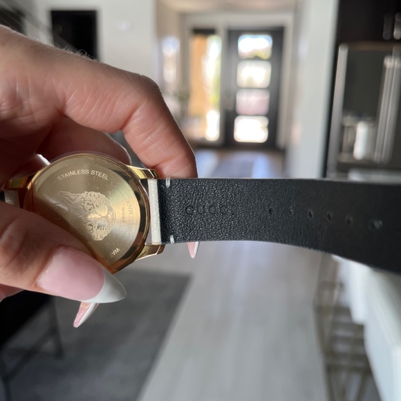 Gucci watch - Picture 5 of 5